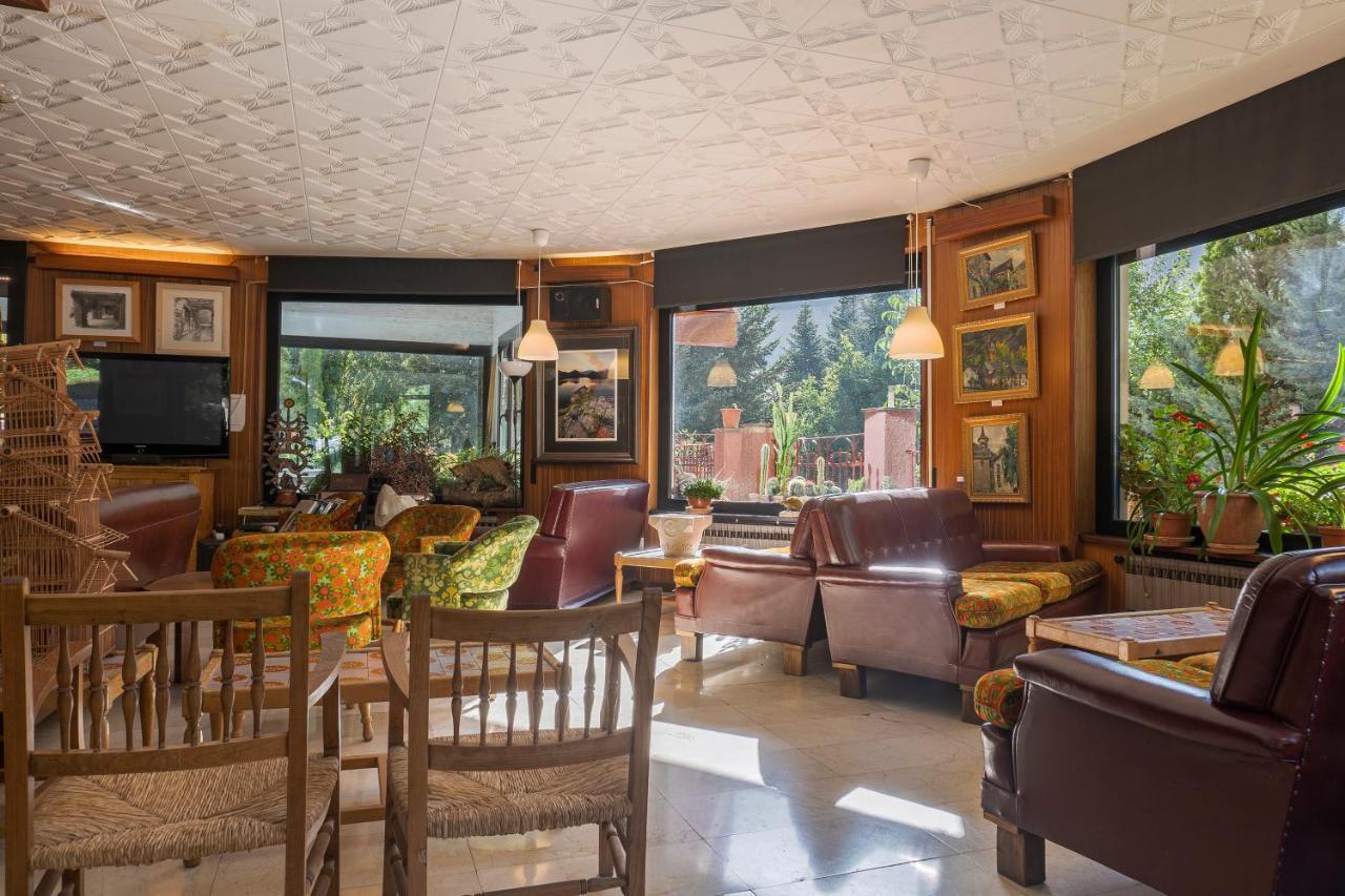 Hotel Cardos Ribera de Cardós المظهر الخارجي الصورة