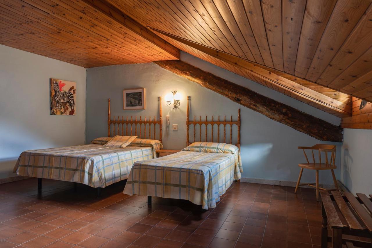 Hotel Cardos Ribera de Cardós المظهر الخارجي الصورة