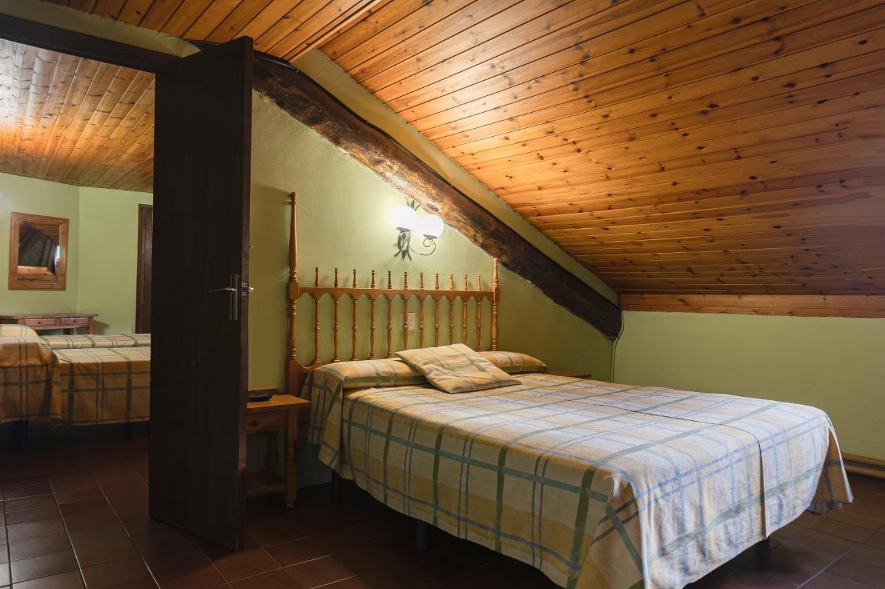 Hotel Cardos Ribera de Cardós المظهر الخارجي الصورة