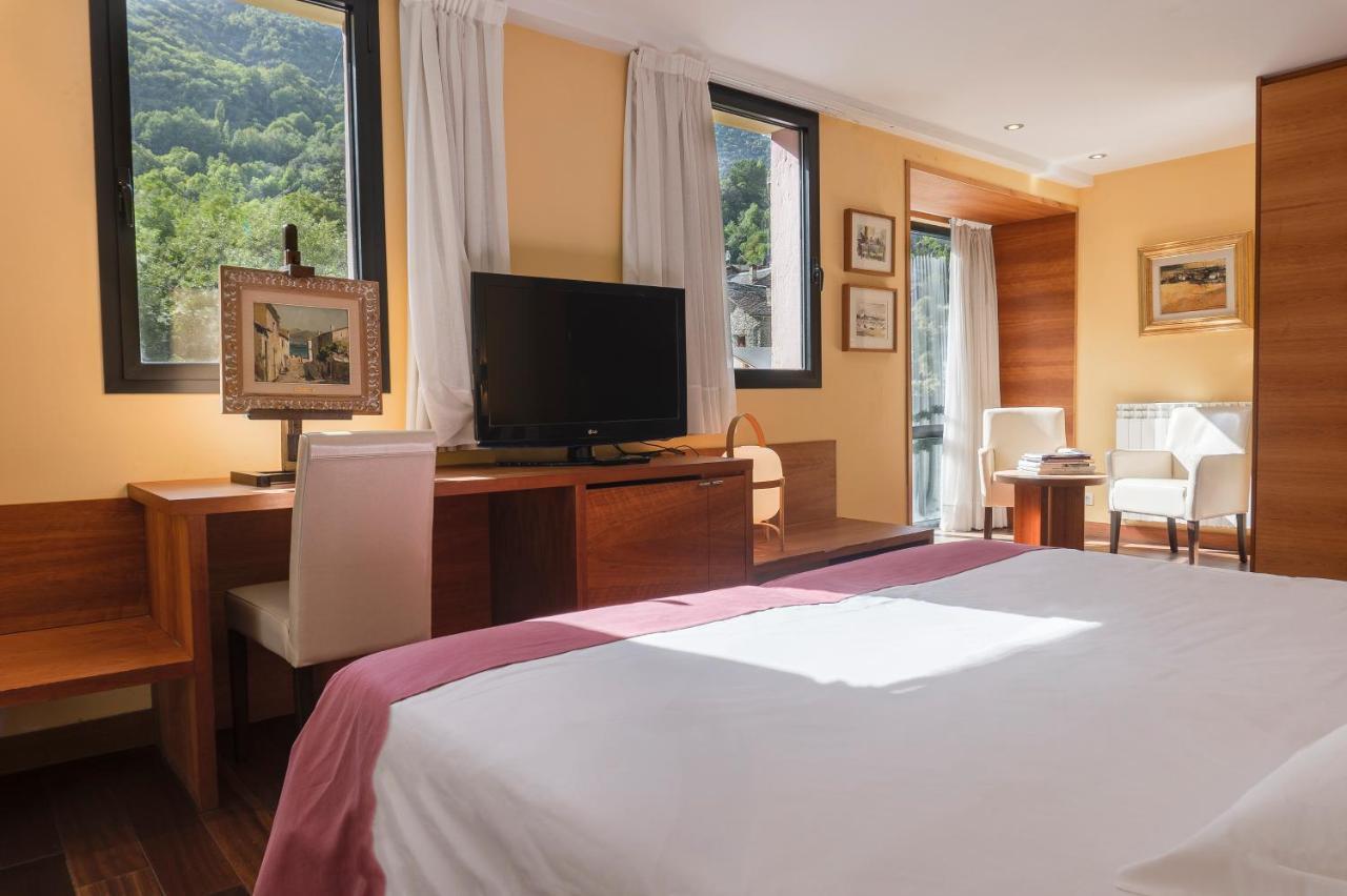 Hotel Cardos Ribera de Cardós المظهر الخارجي الصورة