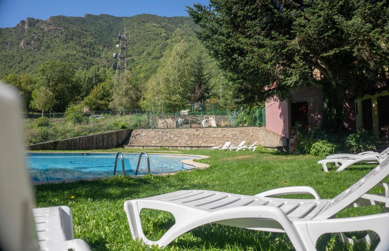 Hotel Cardos Ribera de Cardós المظهر الخارجي الصورة